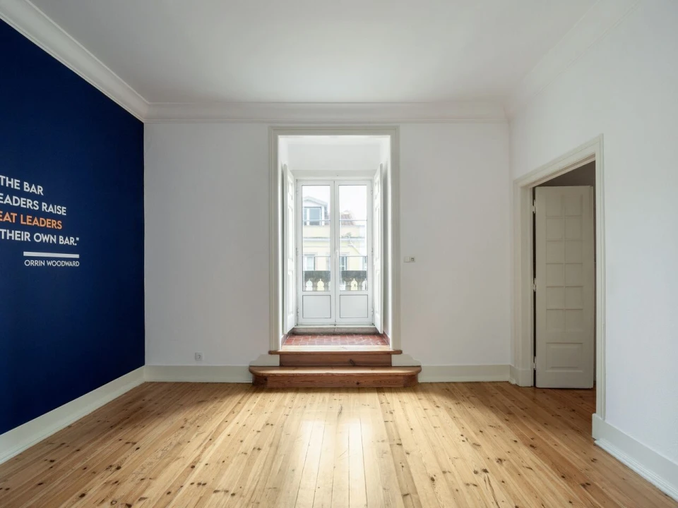 Escritório para Arrendamento em Santo António Foto 12