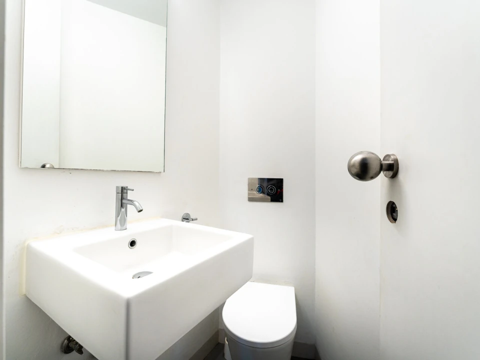 Apartamento T2 para Venda em Arroios Foto 7