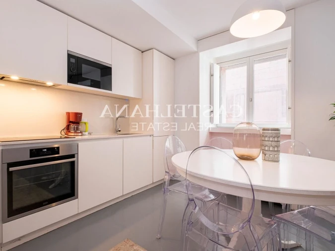 Apartamento T2 para Venda em Arroios Foto 13