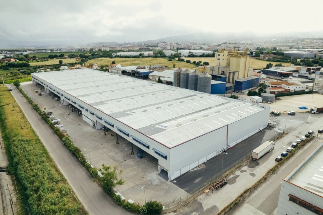 Armazém para Arrendamento em Alverca do Ribatejo e Sobralinho Foto 3