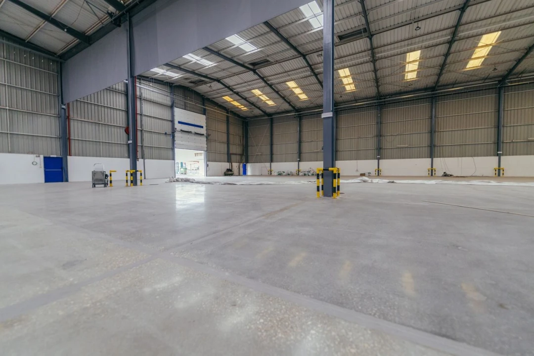 Armazém para Arrendamento em Alverca do Ribatejo e Sobralinho Foto 9