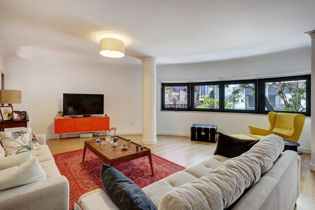 Apartamento T3 para Venda em Avenidas Novas Foto 1