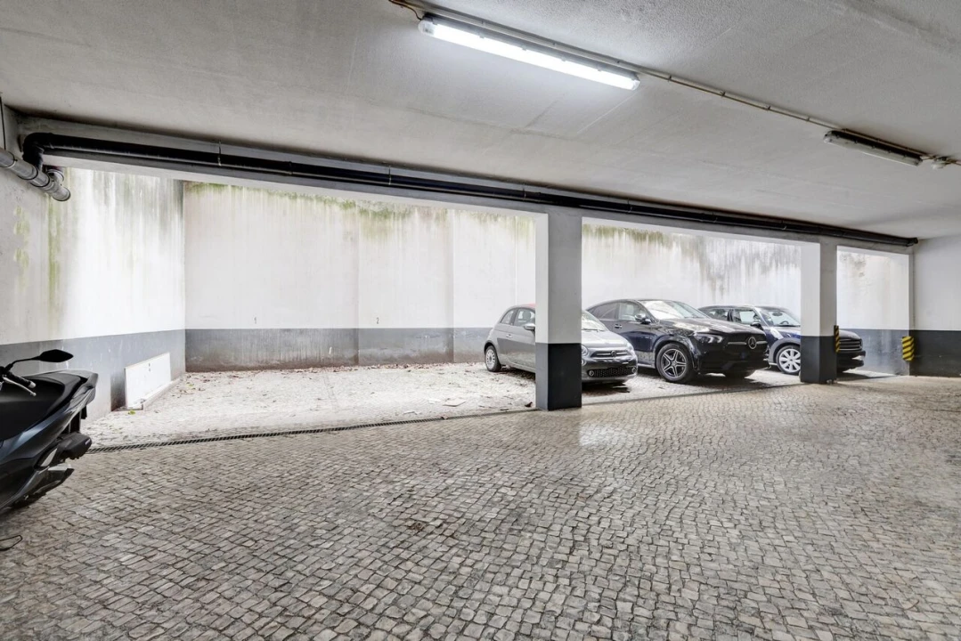 Apartamento T4 para Venda em Estrela Foto 38