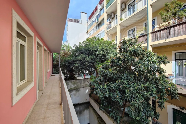 Apartamento T4 para Venda em Estrela Foto 30