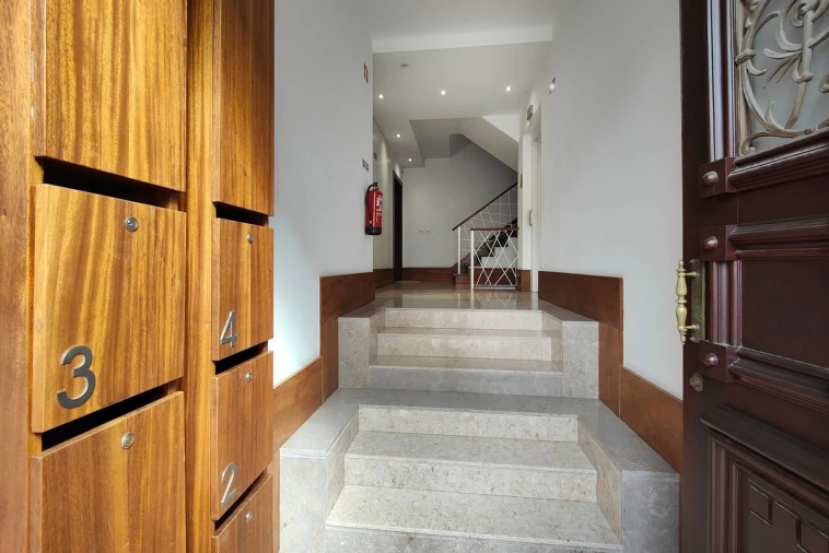 Apartamento T4 para Venda em Estrela Foto 33