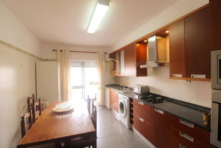 Apartamento T3 para Venda em Tavira (Santa Maria e Santiago) Foto 3