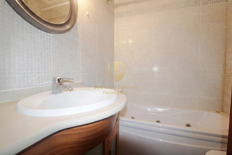 Apartamento T3 para Venda em Tavira (Santa Maria e Santiago) Foto 23