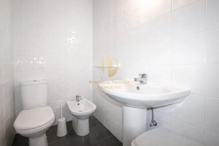 Apartamento T3 para Venda em Tavira (Santa Maria e Santiago) Foto 9