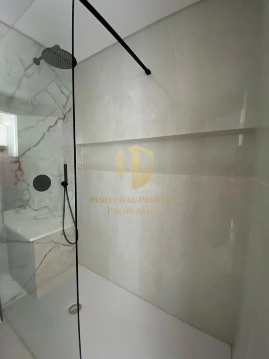 Apartamento T2 para Venda em Loule (São Clemente) Foto 11