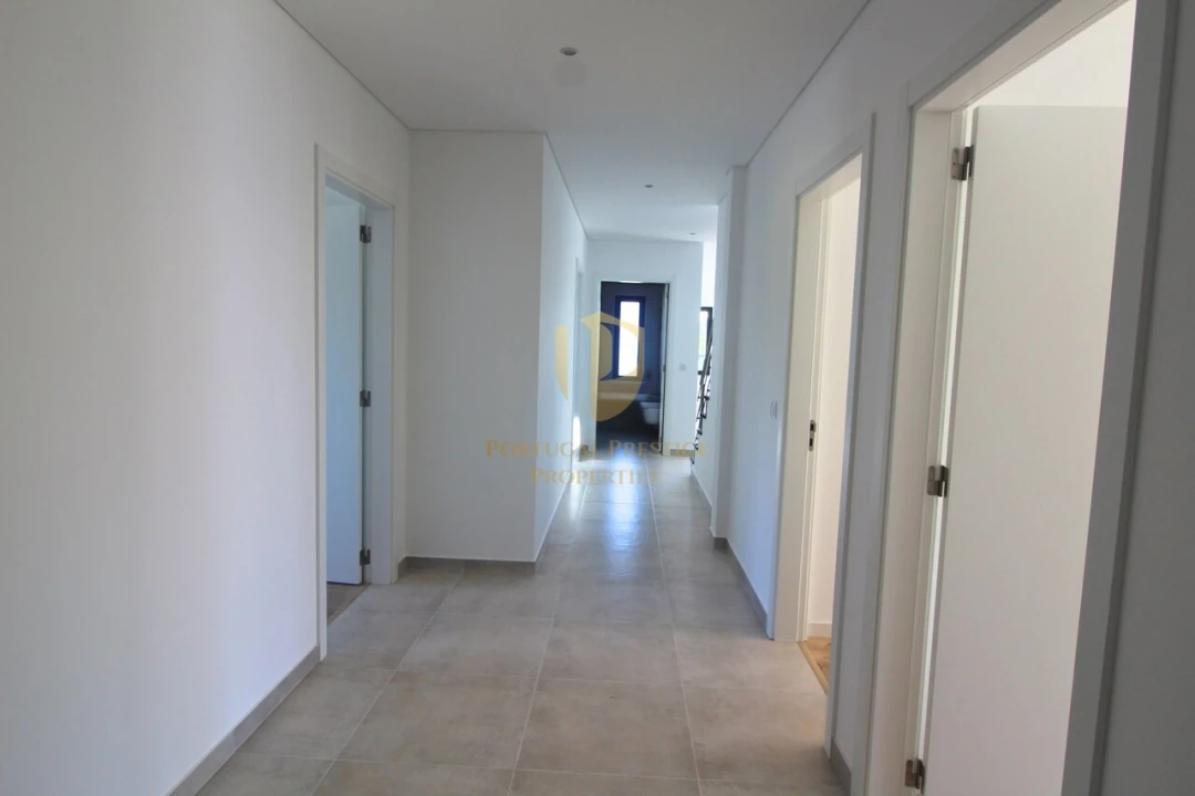 Apartamento T4 para Venda em Tavira (Santa Maria e Santiago) Foto 24