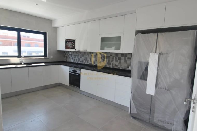 Apartamento T4 para Venda em Tavira (Santa Maria e Santiago) Foto 2