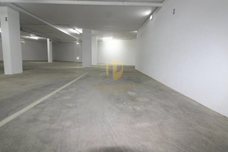 Apartamento T4 para Venda em Tavira (Santa Maria e Santiago) Foto 37