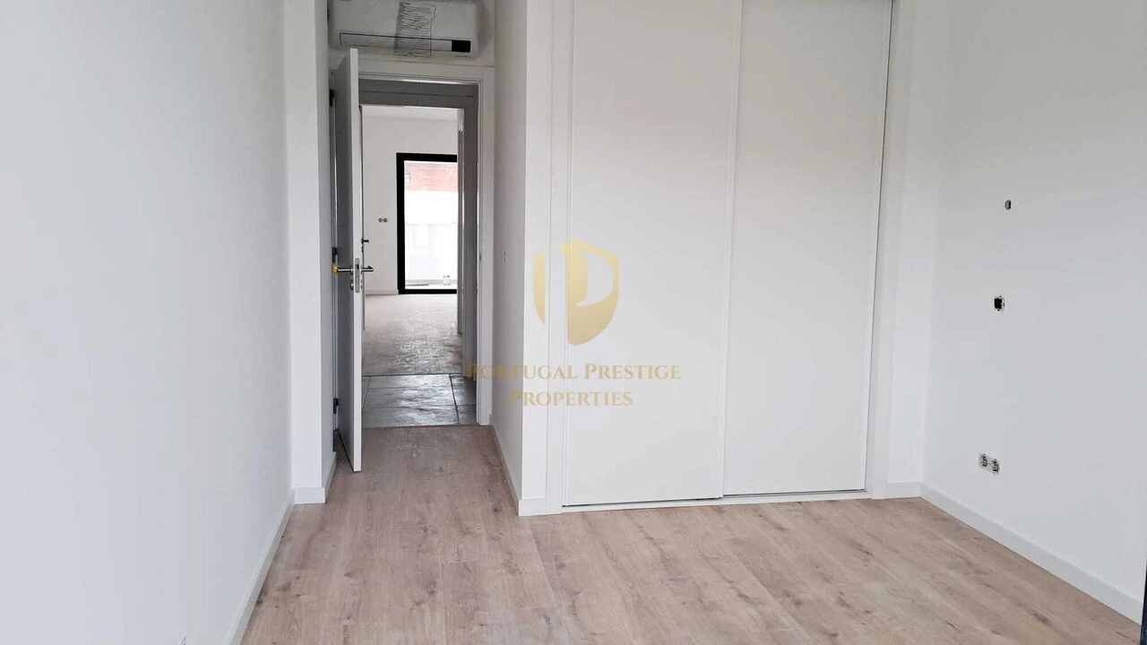 Apartamento T4 para Venda em Tavira (Santa Maria e Santiago) Foto 18