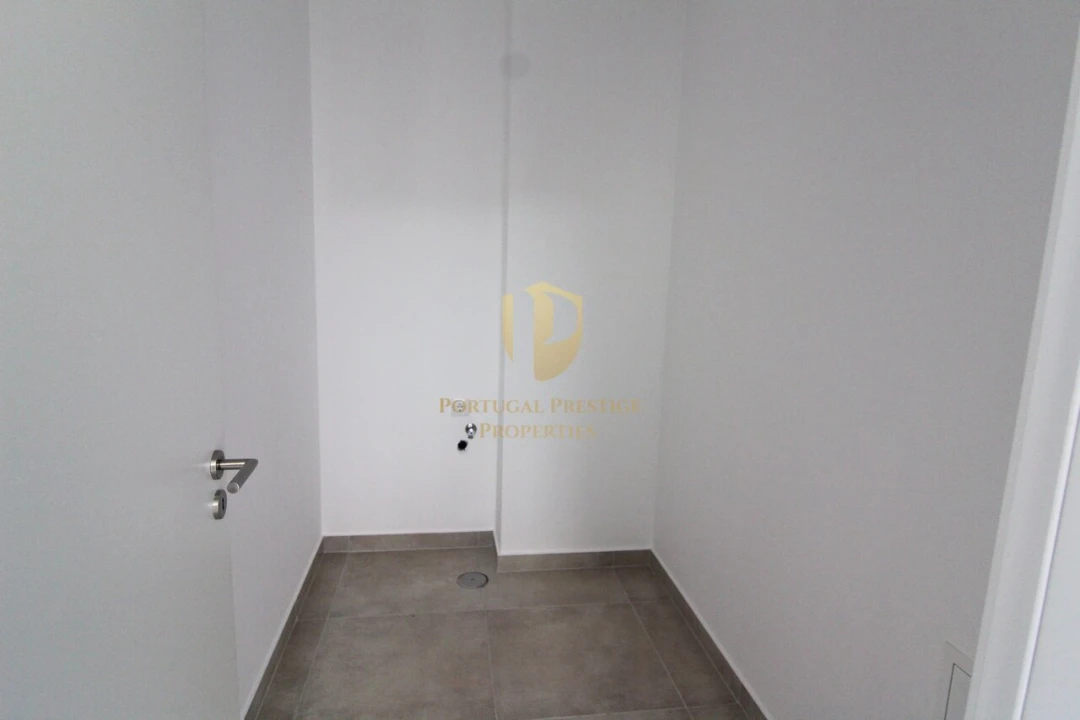 Apartamento T4 para Venda em Tavira (Santa Maria e Santiago) Foto 10