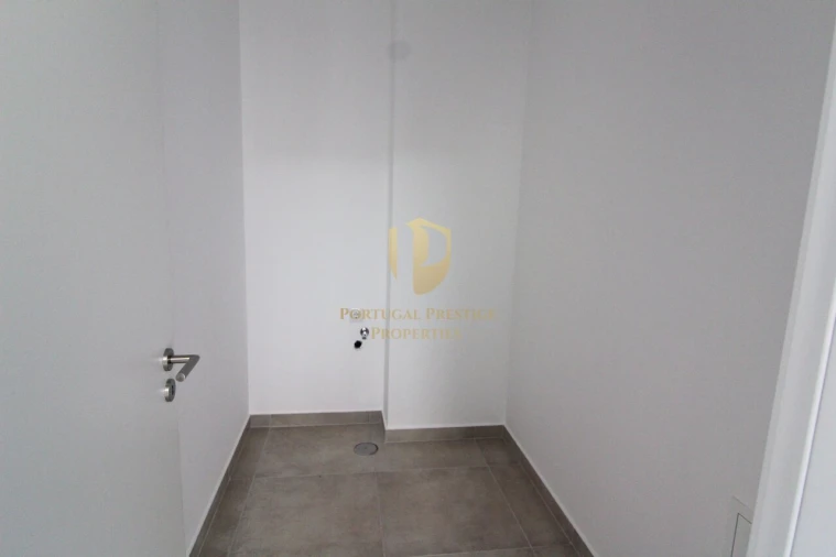 Apartamento T4 para Venda em Tavira (Santa Maria e Santiago) Foto 10