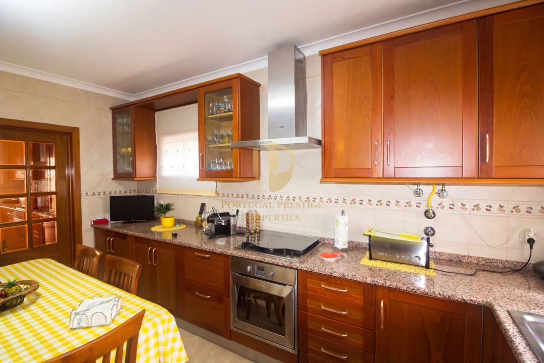 Moradia T4 para Venda em Tavira (Santa Maria e Santiago) Foto 2