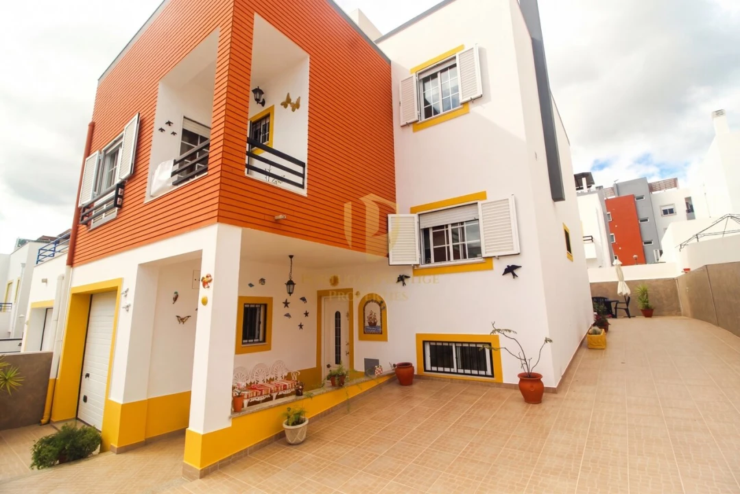 Moradia T4 para Venda em Tavira (Santa Maria e Santiago) Foto 4