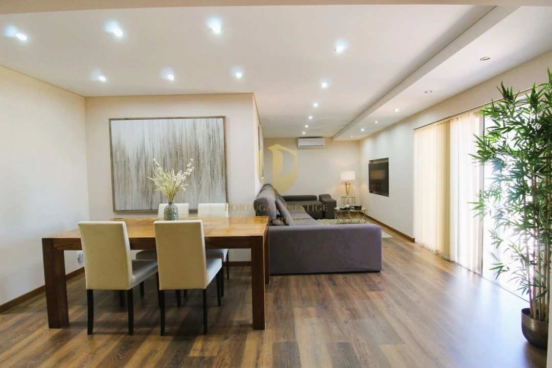 Moradia T3 para Venda em Moncarapacho e Fuseta Foto 2