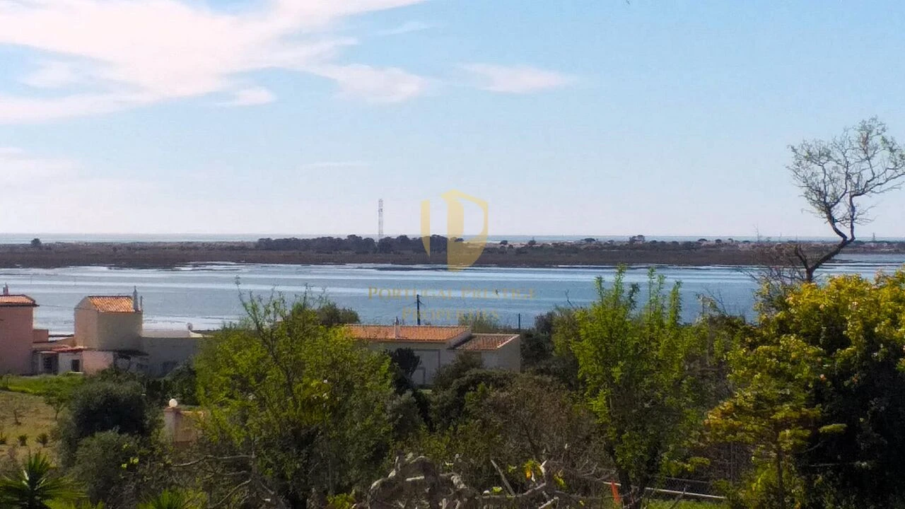 Moradia T3 para Venda em Moncarapacho e Fuseta Foto 1