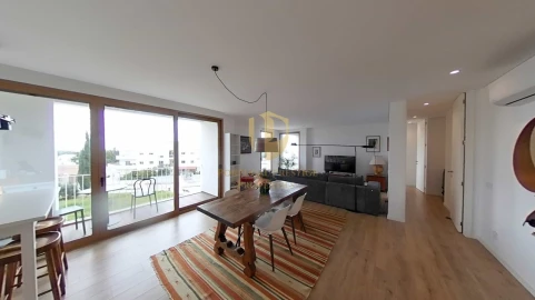 Apartamento T3 para Venda em Moncarapacho e Fuseta