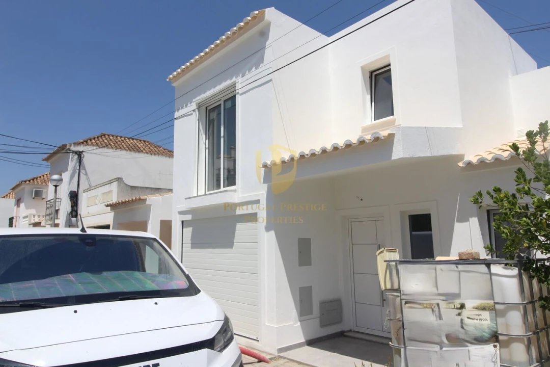 Moradia T3 para Venda em Tavira (Santa Maria e Santiago) Foto 2