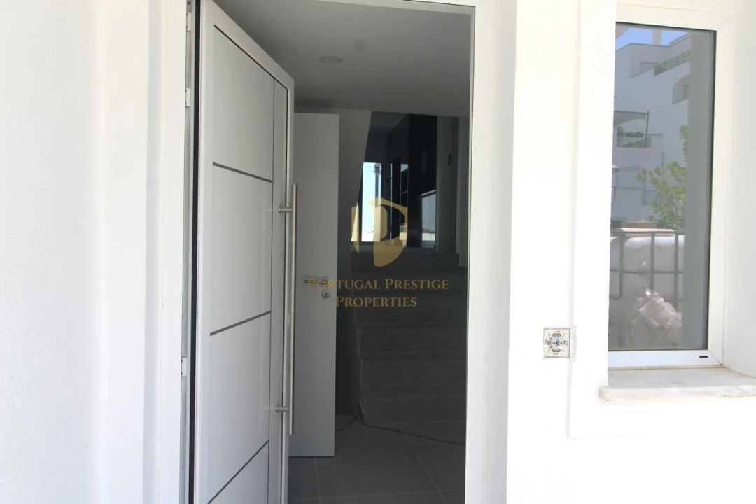 Moradia T3 para Venda em Tavira (Santa Maria e Santiago) Foto 7