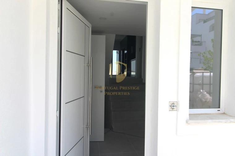 Moradia T3 para Venda em Tavira (Santa Maria e Santiago) Foto 7