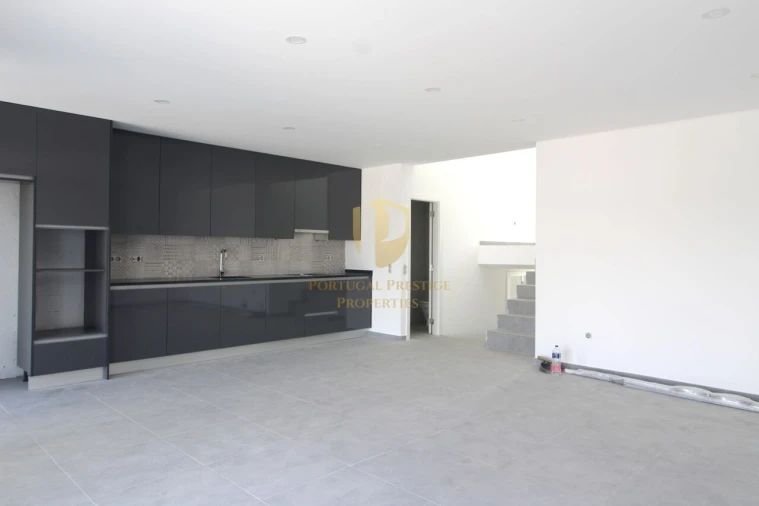 Moradia T3 para Venda em Tavira (Santa Maria e Santiago) Foto 10