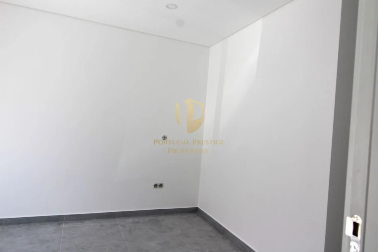 Moradia T3 para Venda em Tavira (Santa Maria e Santiago) Foto 14