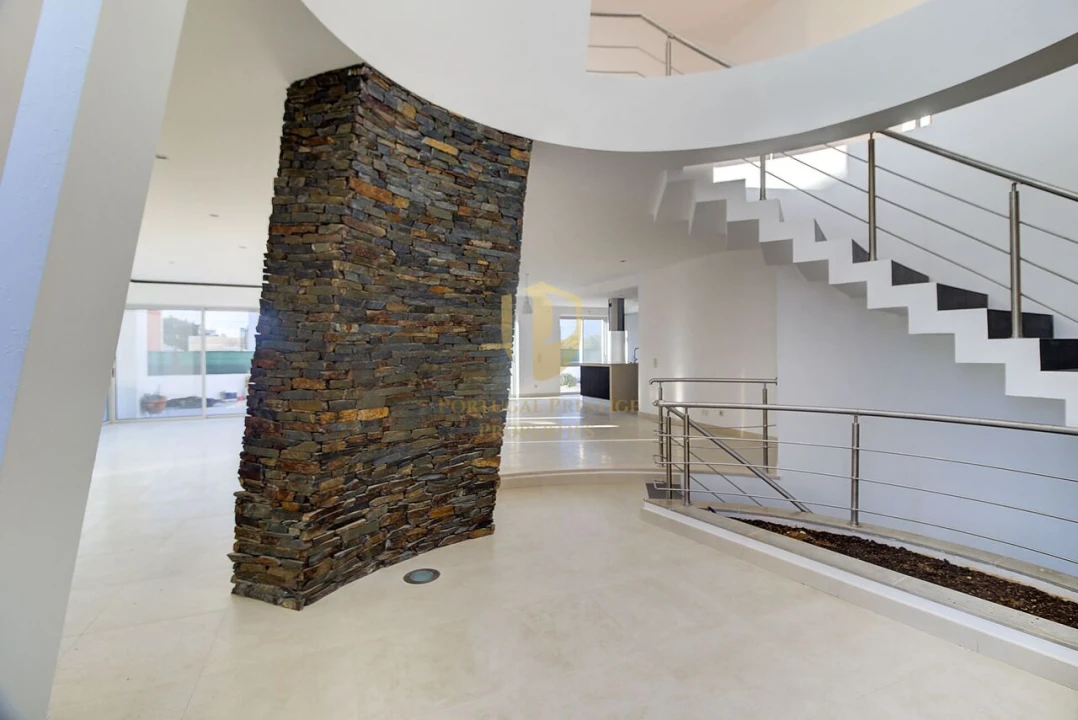 Moradia T4 para Venda em Tavira (Santa Maria e Santiago) Foto 5