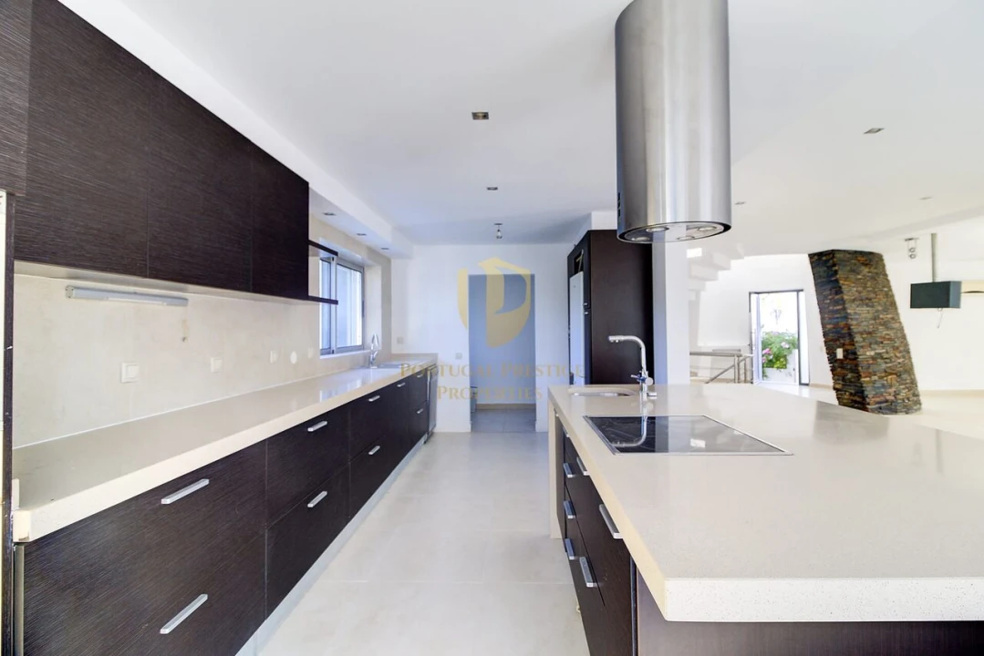 Moradia T4 para Venda em Tavira (Santa Maria e Santiago) Foto 14