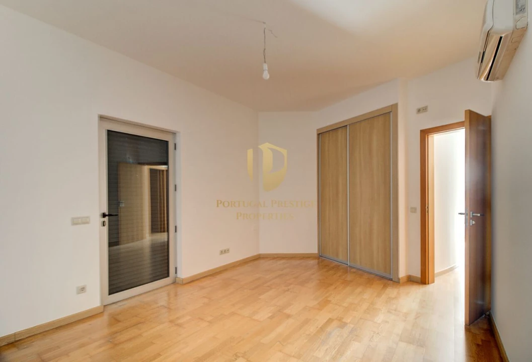 Moradia T4 para Venda em Tavira (Santa Maria e Santiago) Foto 29