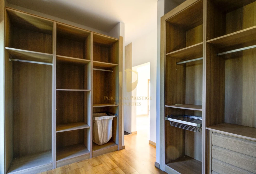 Moradia T4 para Venda em Tavira (Santa Maria e Santiago) Foto 32