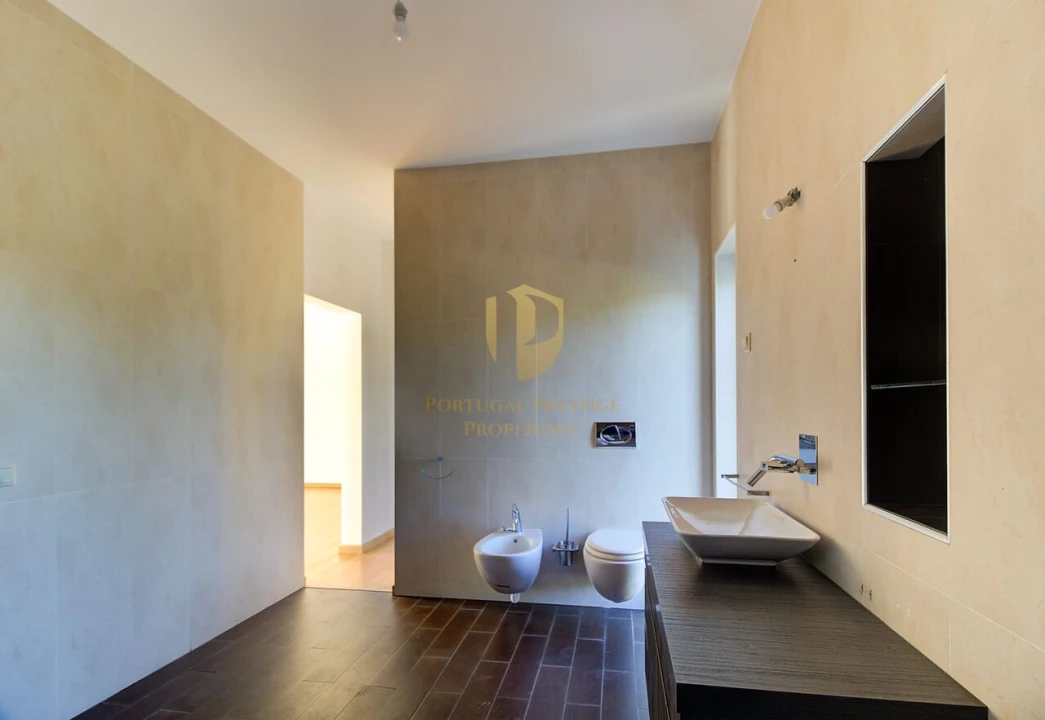 Moradia T4 para Venda em Tavira (Santa Maria e Santiago) Foto 34