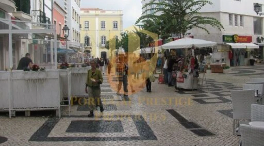 Moradia T2 para Venda em Conceição e Estoi Foto 4