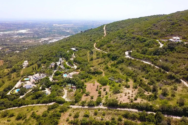 Terreno para Venda em Conceição e Estoi Foto 3
