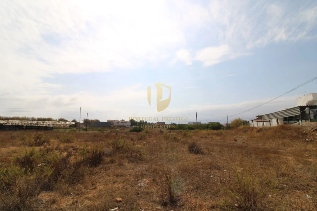 Terreno para Venda em Conceição e Estoi Foto 14