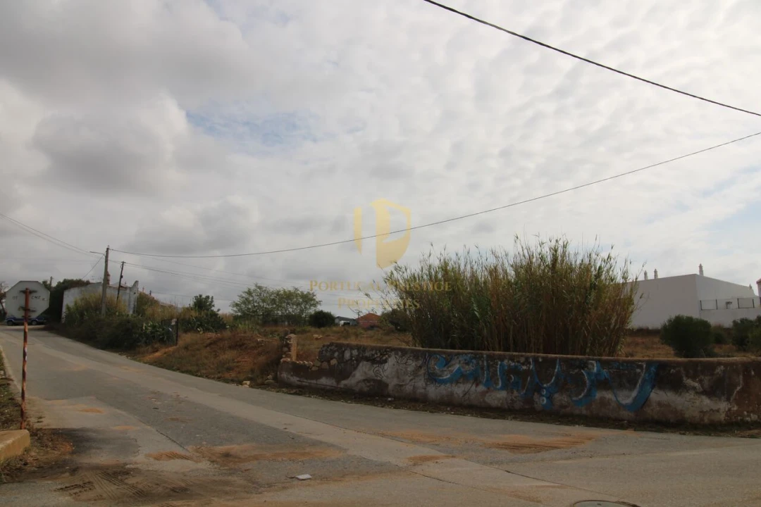 Terreno para Venda em Conceição e Estoi Foto 8