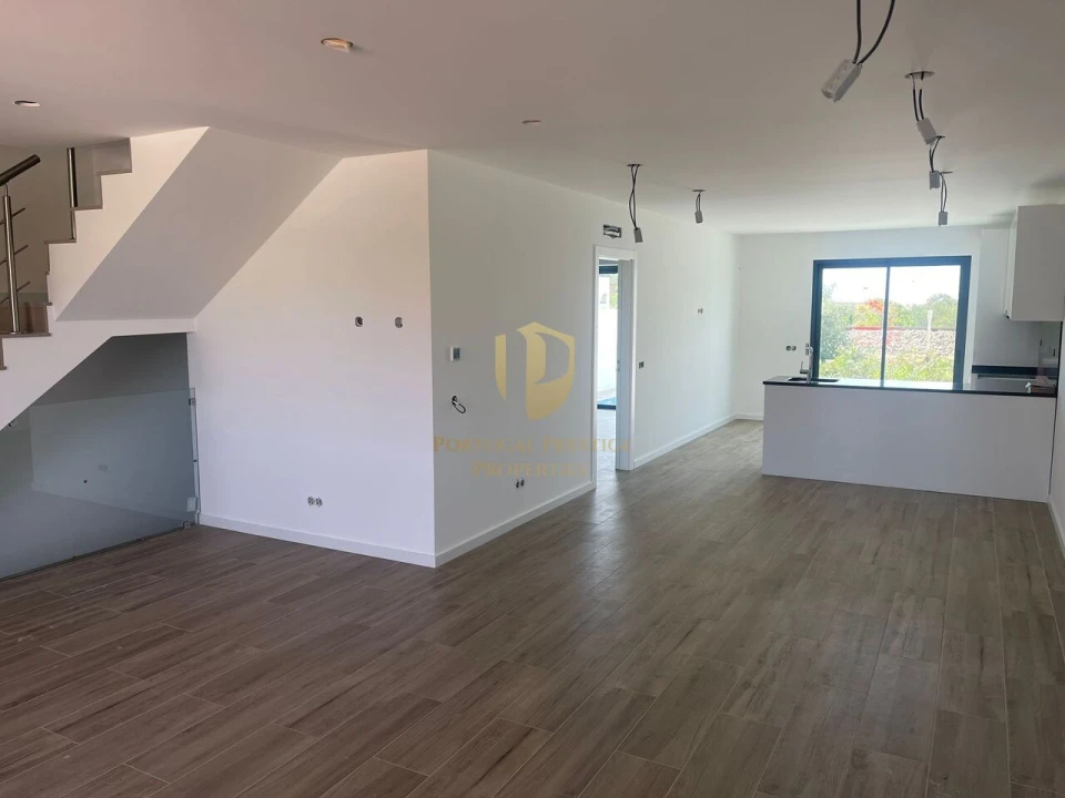 Moradia T4 para Venda em Tavira (Santa Maria e Santiago) Foto 3