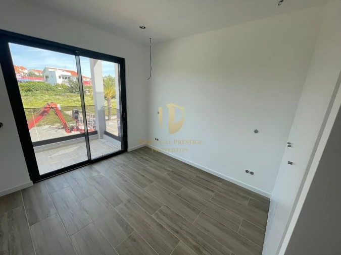 Moradia T4 para Venda em Tavira (Santa Maria e Santiago) Foto 5