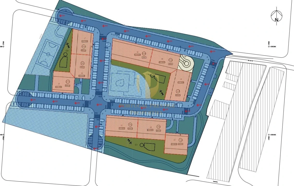 Terreno para Venda em Faro (Sé e São Pedro) Foto 6