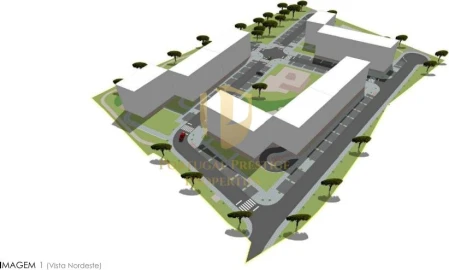 Terreno para Venda em Faro (Sé e São Pedro)