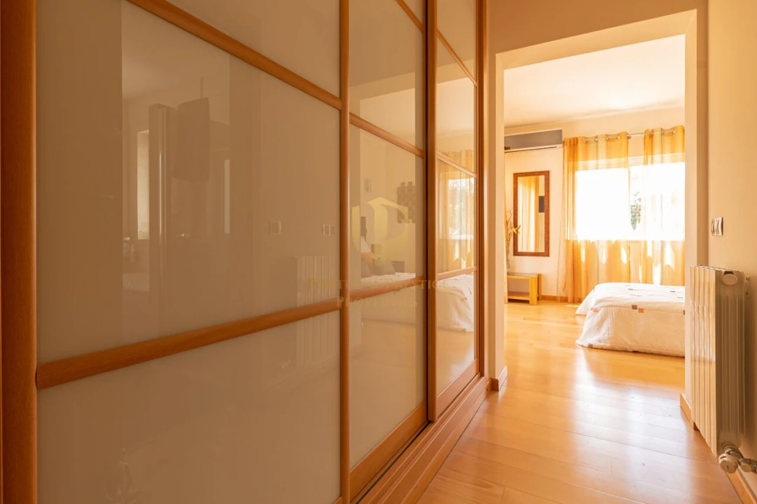 Moradia T3 para Venda em Estômbar e Parchal Foto 13