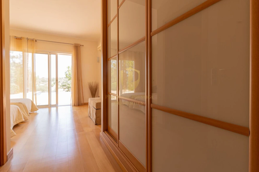 Moradia T3 para Venda em Estômbar e Parchal Foto 33