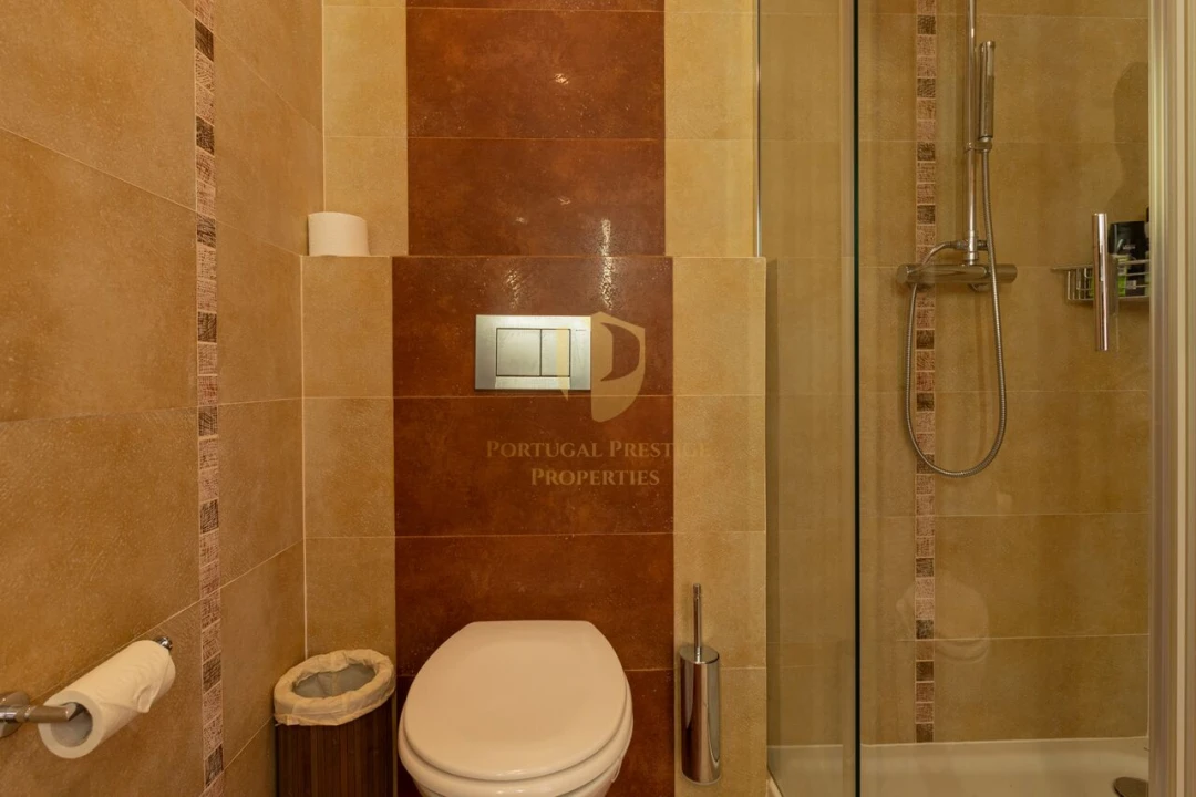 Moradia T3 para Venda em Estômbar e Parchal Foto 40