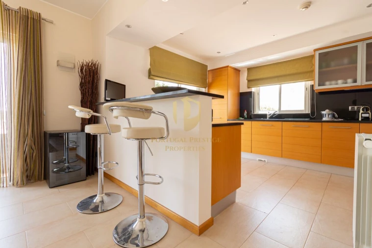 Moradia T3 para Venda em Estômbar e Parchal Foto 8