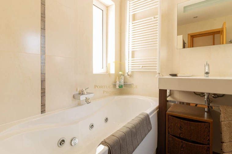 Moradia T3 para Venda em Estômbar e Parchal Foto 15