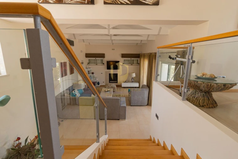 Moradia T3 para Venda em Estômbar e Parchal Foto 42