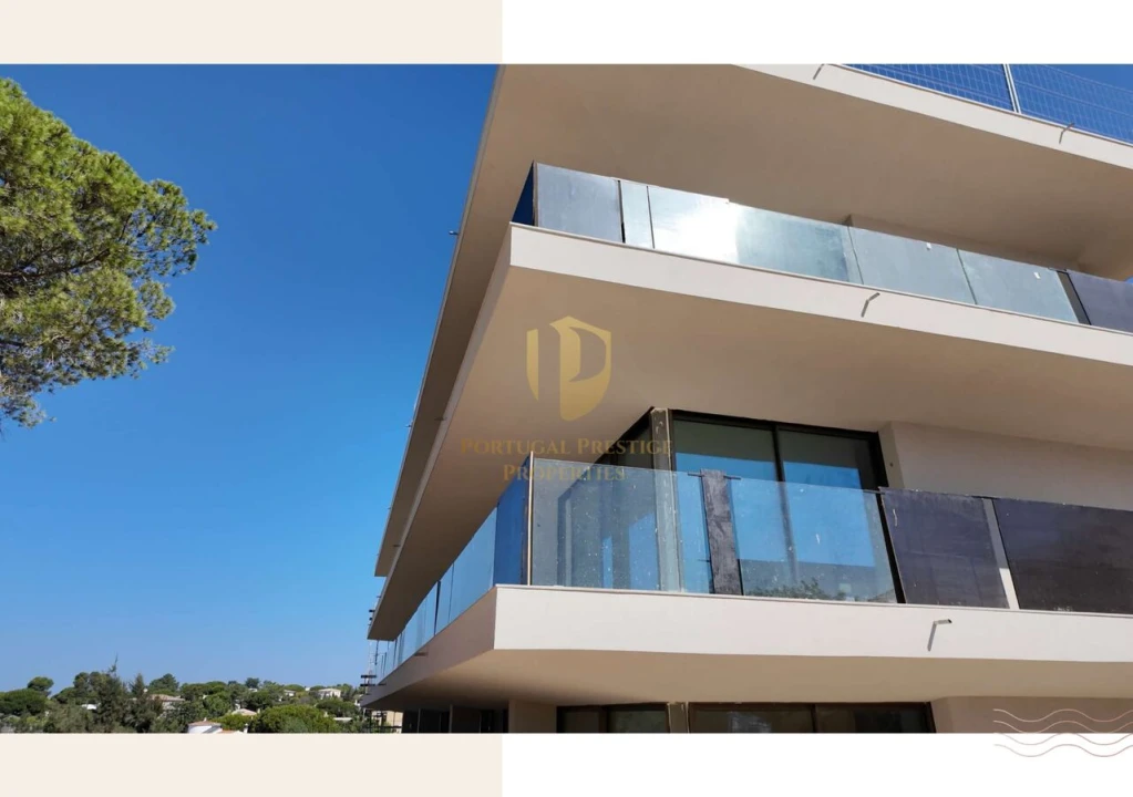 Apartamento T2 para Venda em Lagoa e Carvoeiro Foto 3