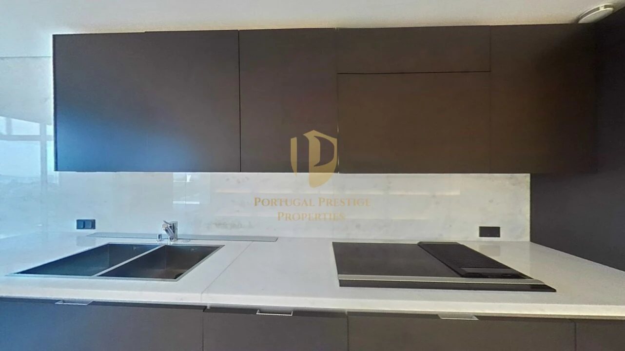 Apartamento T4 para Venda em Alcantara Foto 8